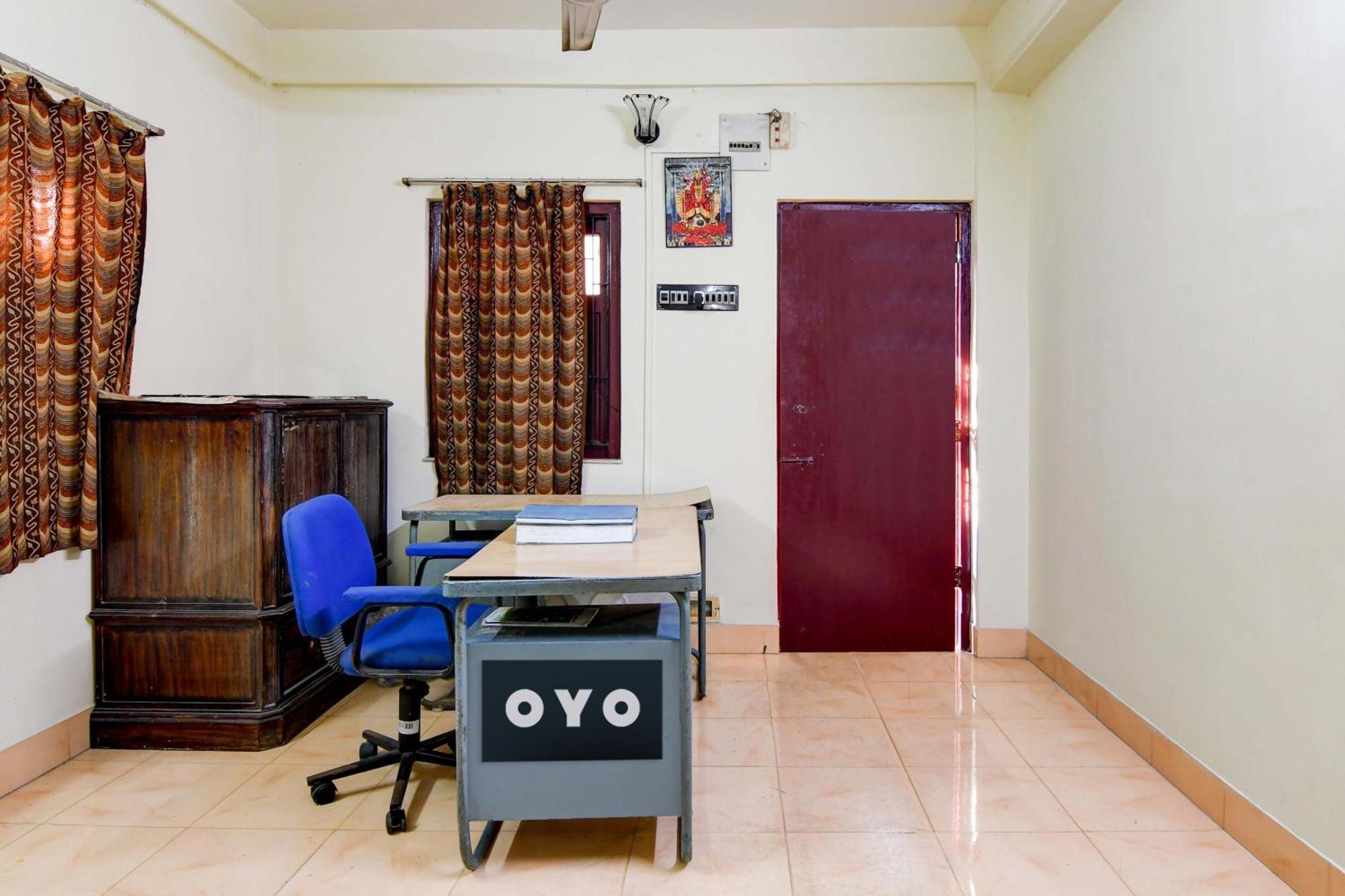 Oyo Simplex Guest House Behala Kolkata Luaran gambar